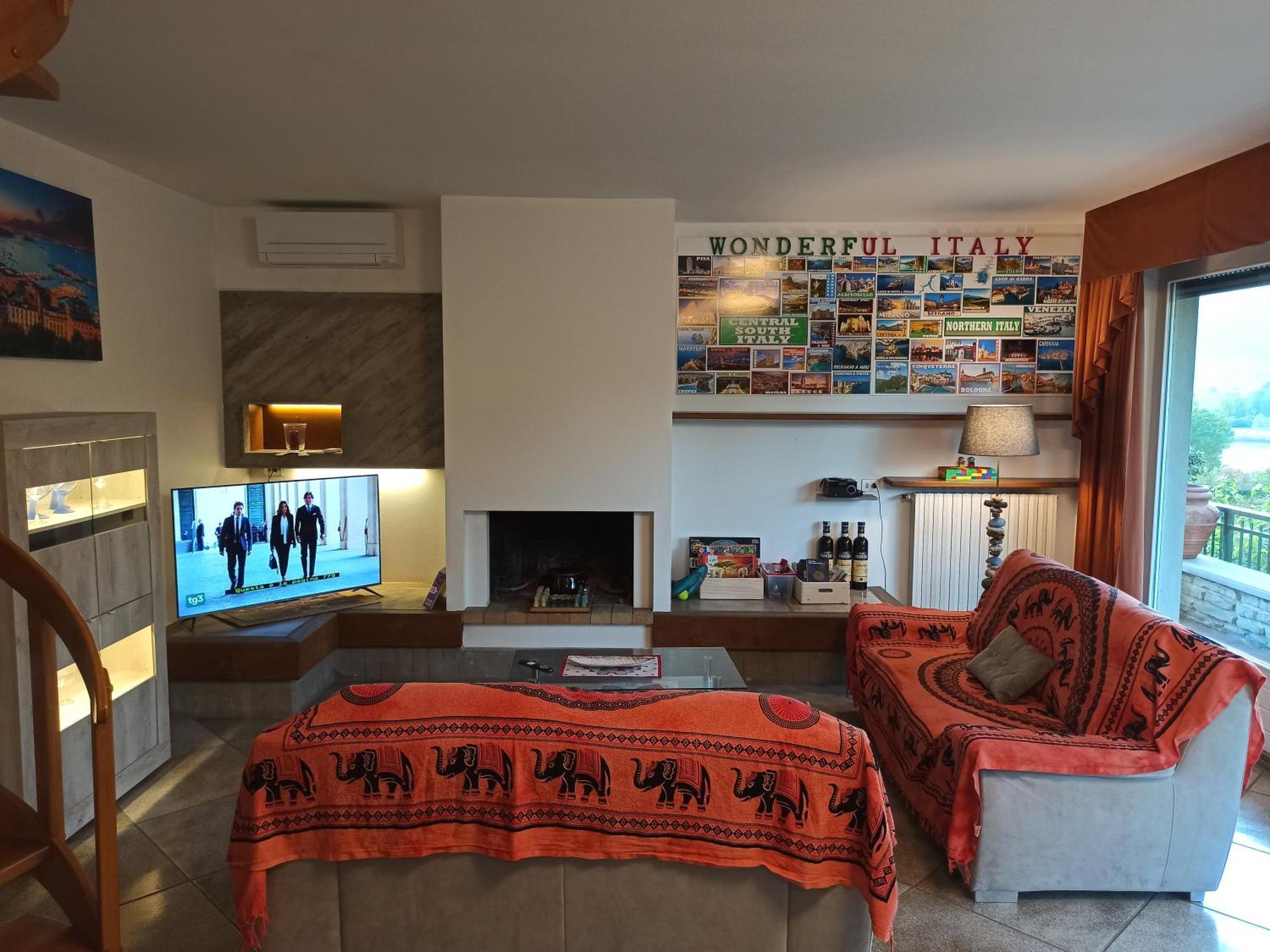Lukas Home Con Il Cuore Appartamento 3 Camere Al Piano Terra E Appartamento 1 Camera In Taverna Merone Kültér fotó